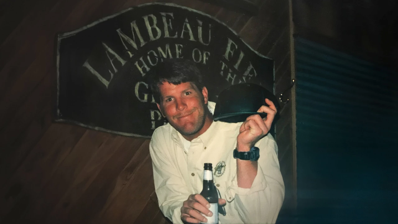 Al momento stai visualizzando Untold: L’ascesa e la caduta di Brett Favre – La complessità dietro la leggenda NFL